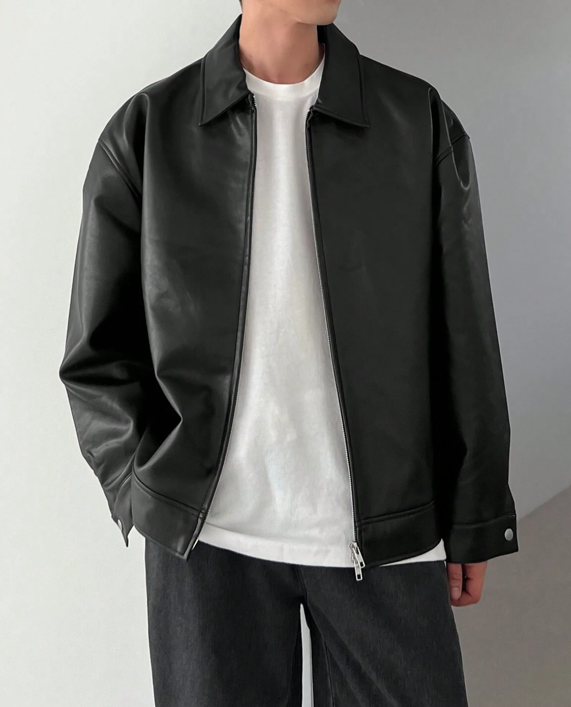 Women's Zip Through Jacket Dropped Shoulder Sharp Collar with Pockets