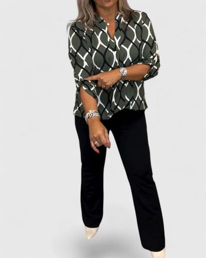 Chic Blouse for Office and Evening Wear