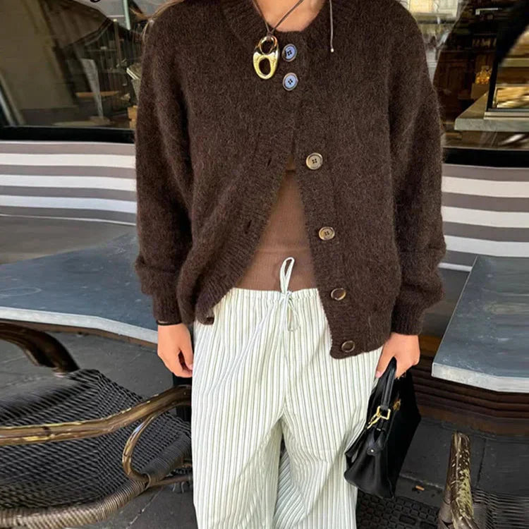 Chic Button-Up Cardigan for Every Occasion