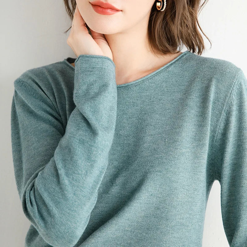 Chic Women's Long Sleeve Knit Sweater for Any Occasion