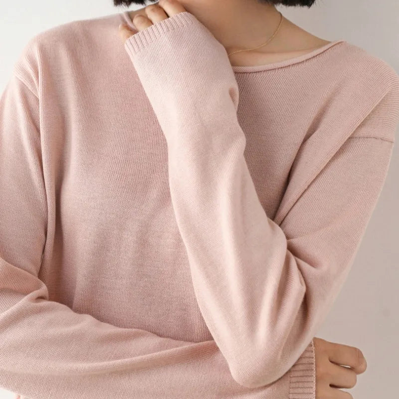 Chic Women's Long Sleeve Knit Sweater for Any Occasion