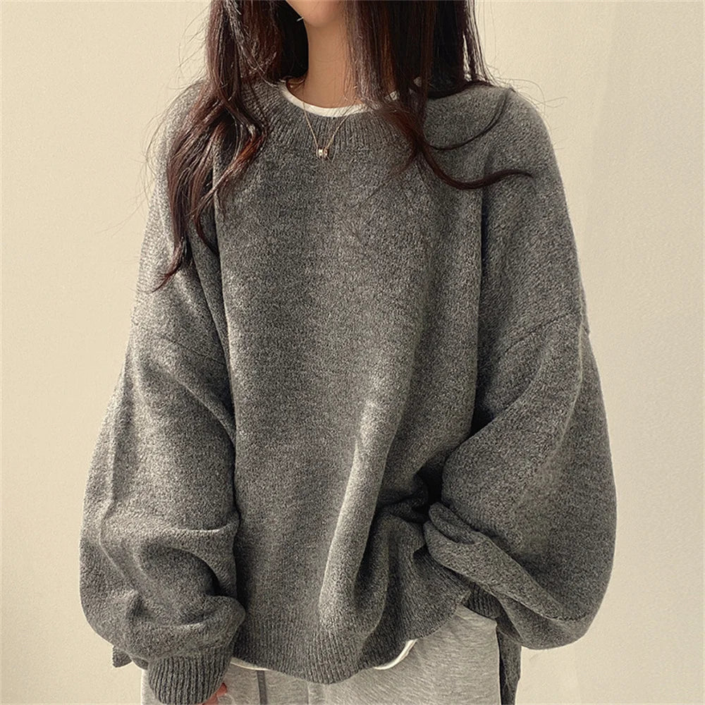 Cozy Women's Oversized Knit Sweater for Everyday Wear