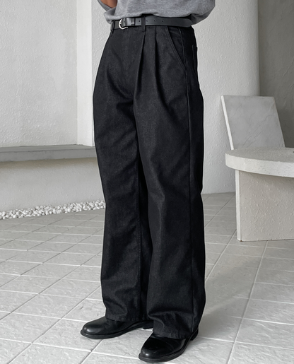 Men's Straight Leg Jeans Single Pleat Front Clean Hem with Belt Loops