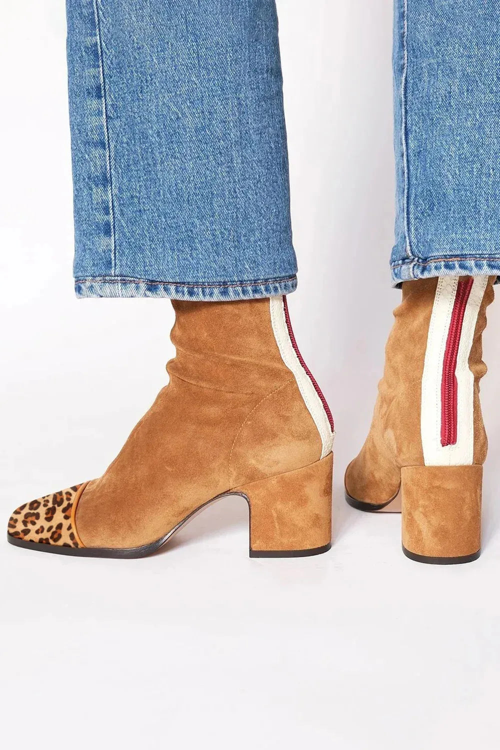 Women's Ankle Boots Classic Silhouette Comfort with Versatile Style