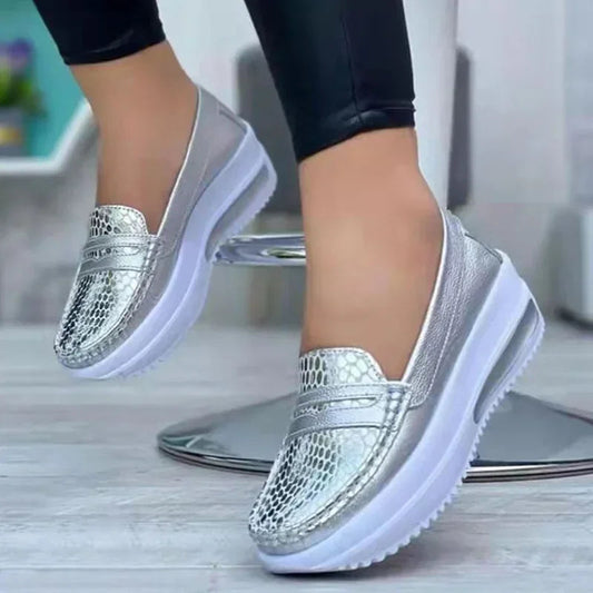 Women's Casual Shoes Slip On Low Top Round Toe with Cushioned Sole