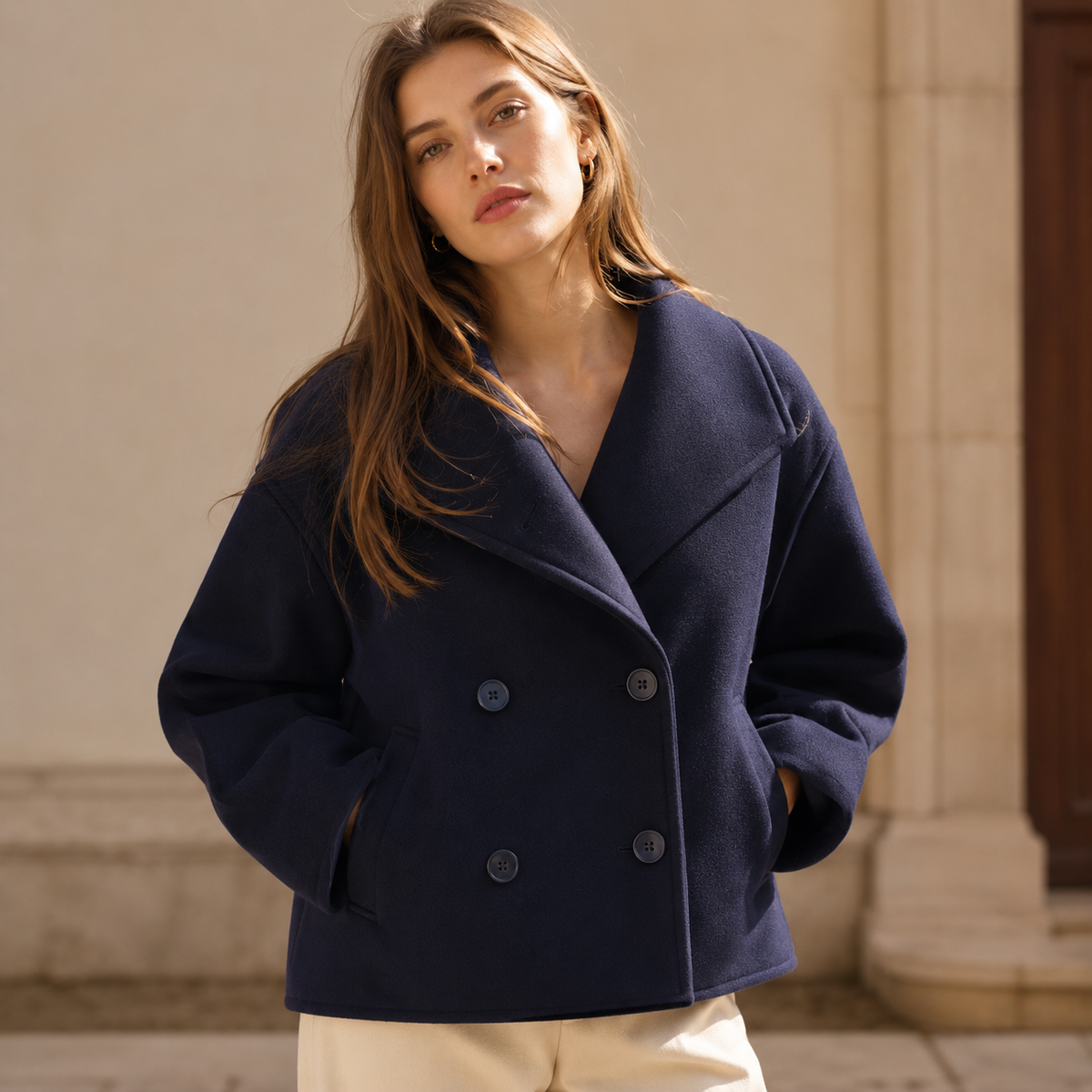 Women's Crop Coat | Oversized Collar & Cosy Finish