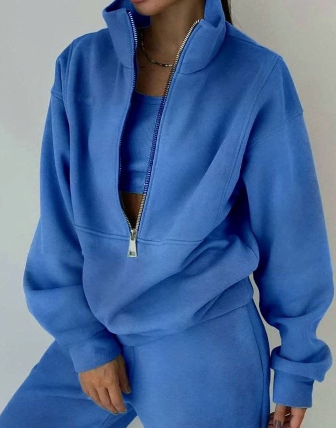 Women's Jogger Two-Piece Set | Half-Zip & Cropped Fit
