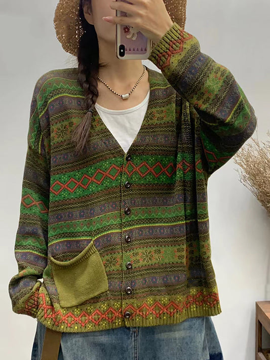 Women's Knitted V-Neck Sweater | Geometric Pattern & Cozy Fit 1